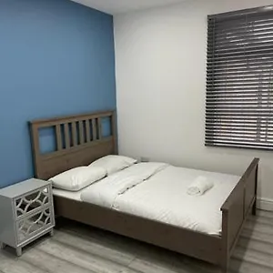 East Self Check In Apartamento Londres