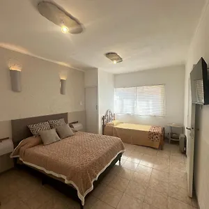 Casa Independiente En Corazon De Manzana Сasa de vacaciones Mendoza